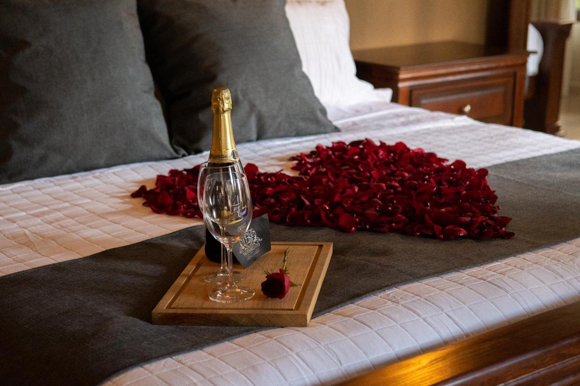 ברנל Hotel Boutique Sacramento מראה חיצוני תמונה